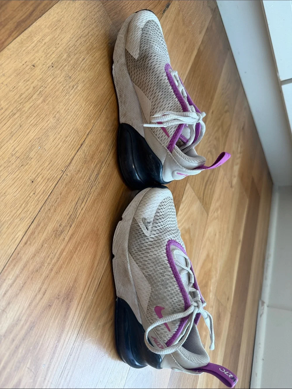 Nike Kid’s Light Gray and Purple Air 270 Sneakers